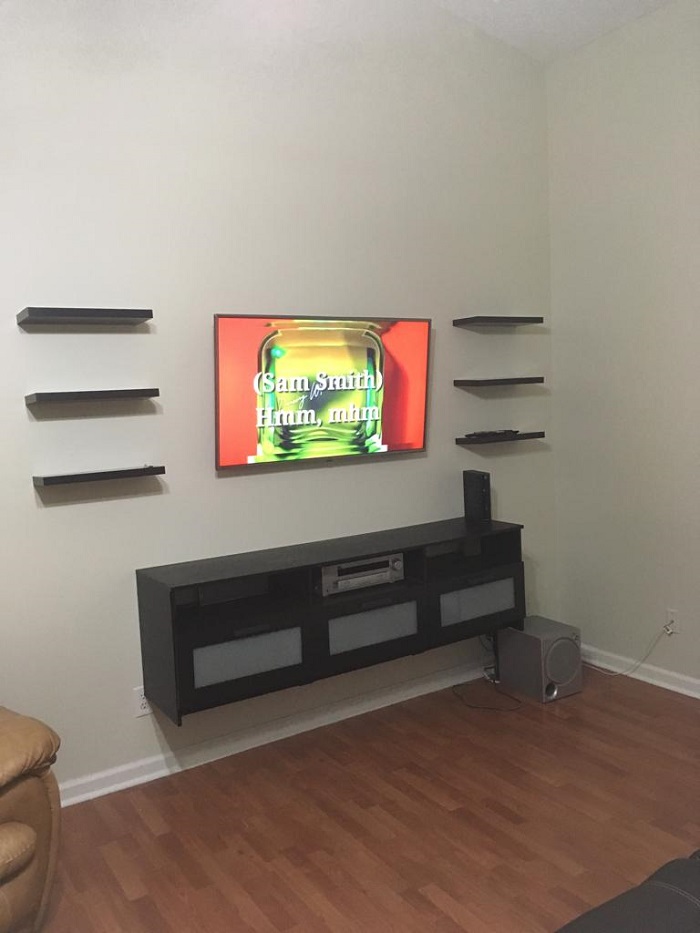 Tv mount